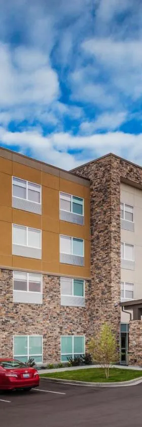 Holiday Inn Express & Suites - Rice Lake by IHG，位于Rice Lake的酒店