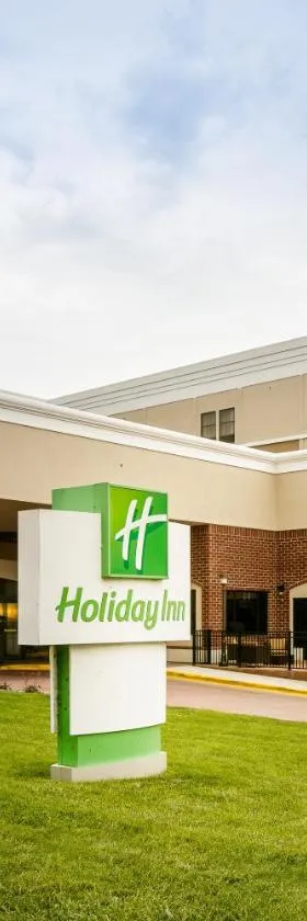 Holiday Inn Dubuque/Galena by IHG，位于迪比克的酒店