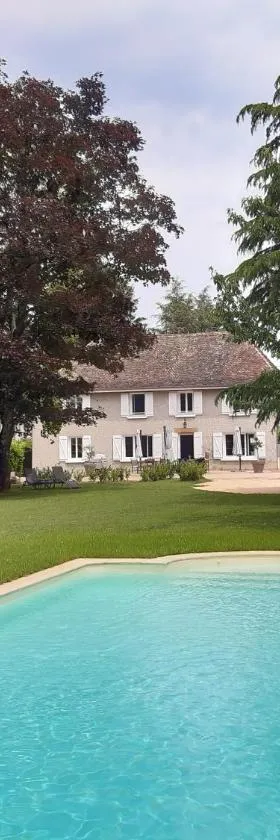 le domaine du chaffard，位于莱萨韦尼埃的酒店