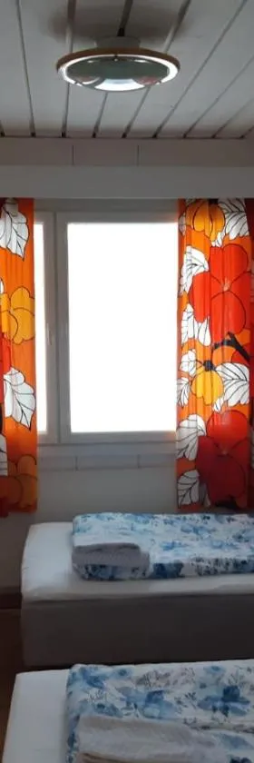 Matkakoti, Motel Kieppi Kuhmo，位于库赫莫的酒店