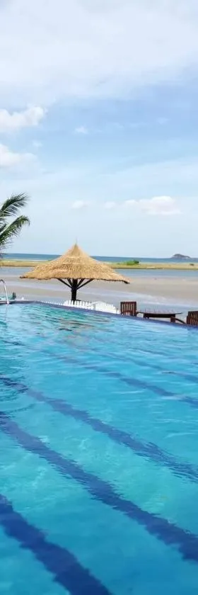 Bay Beach Hotel，位于尼拉瓦利的酒店