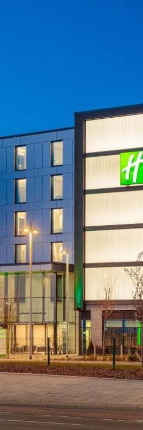 Holiday Inn London Heathrow - Bath Road by IHG，位于希灵登的酒店