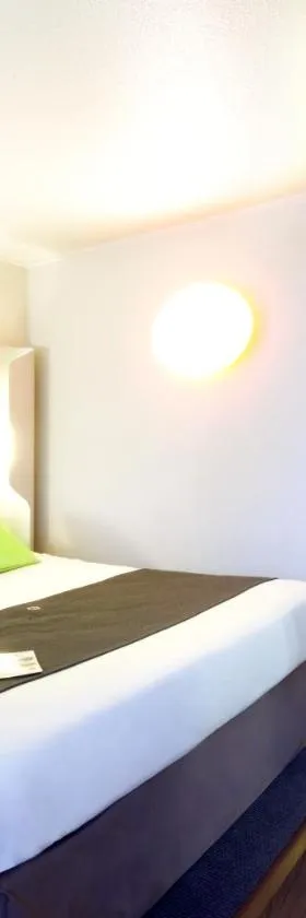 Hôtel Inn Design Resto Novo Nantes Sainte Luce，位于卢瓦尔河畔圣吕斯的酒店