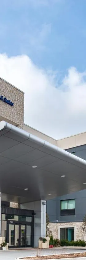 Holiday Inn Express & Suites - Romeoville - Joliet North by IHG，位于罗密欧维尔的酒店