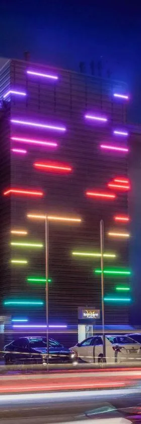 阿尔伯里美居酒店，位于奥尔伯里的酒店