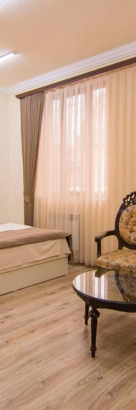 Tatev Hotel and Tours，位于埃里温的酒店