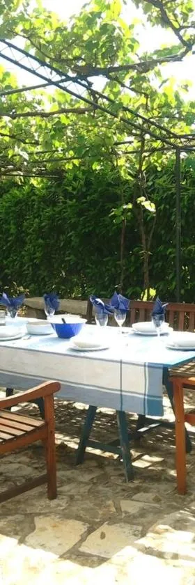 Apartments Ivas，位于赞布雷提亚的酒店