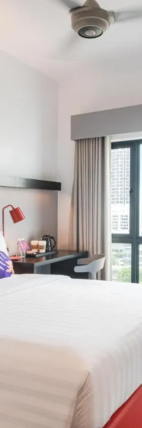 赛城德普尔兹狐度酒店，位于塞贝维的酒店