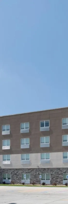Holiday Inn Express & Suites Sioux City North - Event Center by IHG，位于Dakota Dunes的酒店