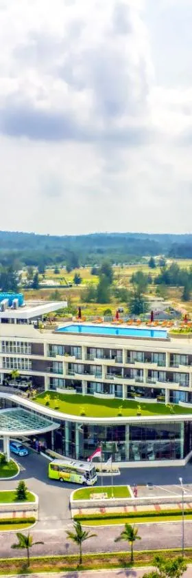 Grand Lagoi Hotel Bintan，位于拉古洼的酒店