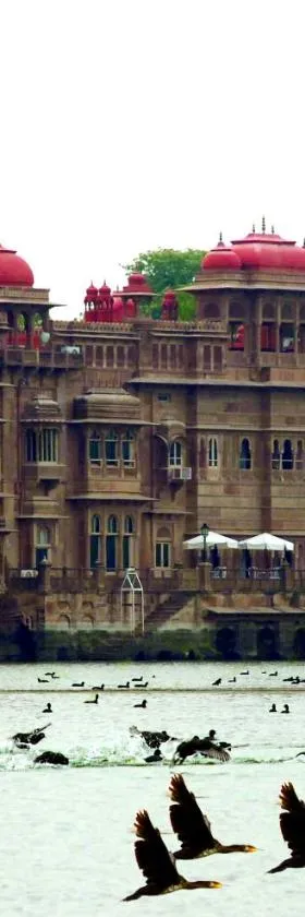 Gajner Palace-Heritage by HRH Group of Hotels，位于Gajner的酒店