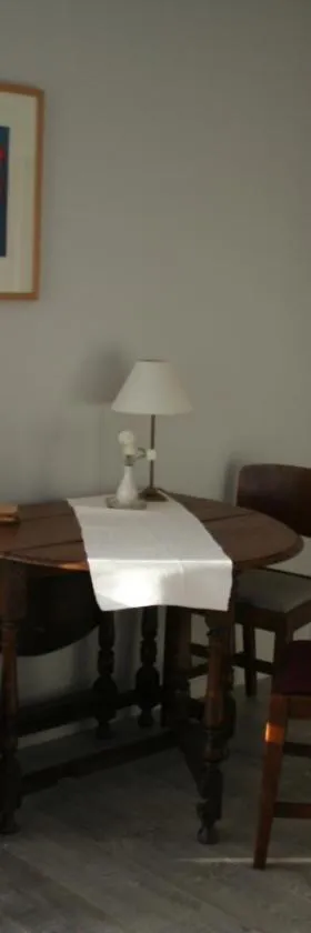 AHAVA Bed & Breakfast，位于Waimate的酒店
