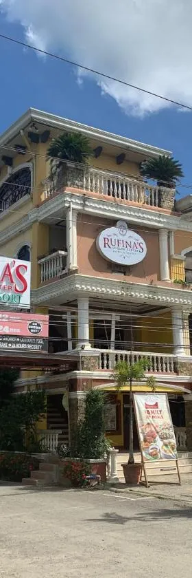 Rufina's Leisure Center，位于Tagum的酒店