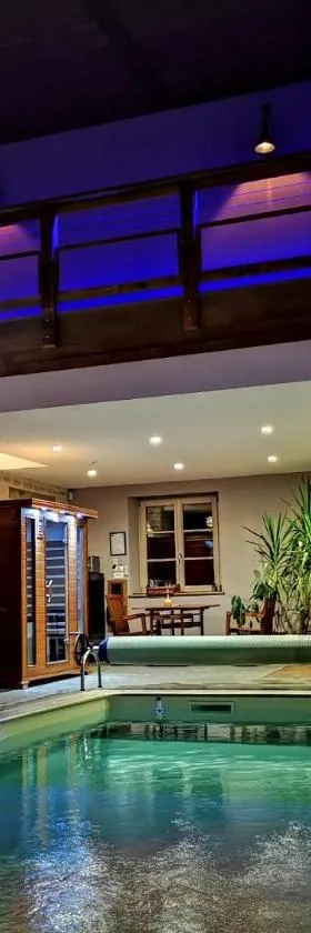 Le relais des deux tours，位于Brémondans的酒店