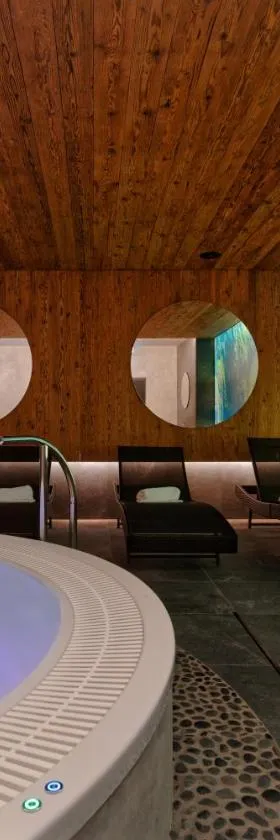 Hotel Stara Skola，位于Sloup的酒店