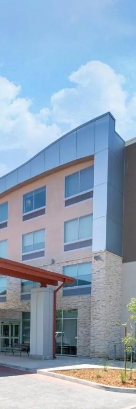 Holiday Inn Express & Suites Chico by IHG，位于奇科的酒店