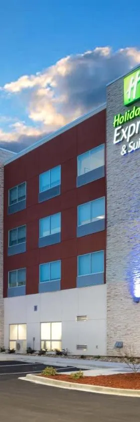 Holiday Inn Express & Suites Greenville SE - Simpsonville by IHG，位于辛普森维尔的酒店