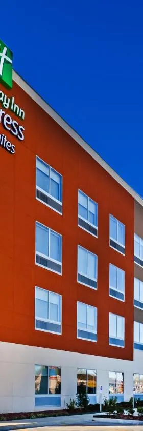 Holiday Inn Express & Suites Tulsa West - Sand Springs by IHG，位于Sand Springs的酒店