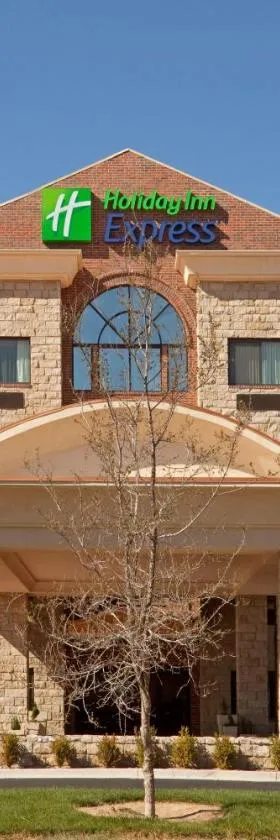 Holiday Inn Express & Suites Lubbock West by IHG，位于拉伯克的酒店