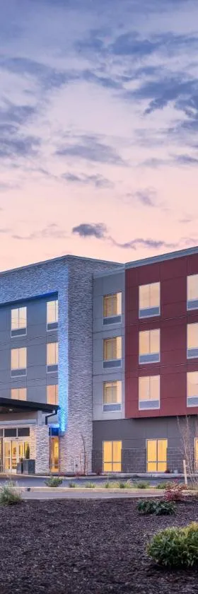 Holiday Inn Express & Suites Salem North - Keizer by IHG，位于Keizer的酒店
