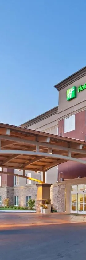 奥克兰机场假日酒店，位于奥克兰的酒店