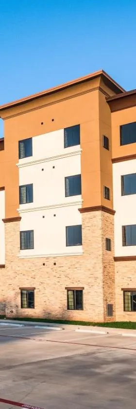 Staybridge Suites - Lake Jackson by IHG，位于莱克杰克逊的酒店