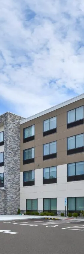 Holiday Inn Express & Suites - Painesville - Concord by IHG，位于Painesville的酒店