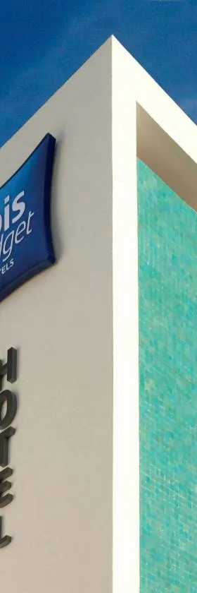 Ibis budget Dunkerque Grande Synthe，位于格朗德桑特的酒店