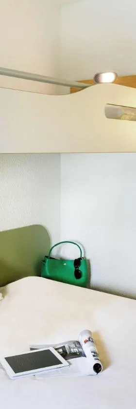 里昂热尔兰宜必思快捷酒店，位于里昂的酒店