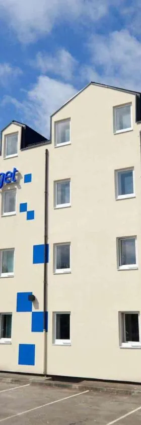 布里夫拉盖亚尔德宜必思快捷酒店，位于布里夫拉盖亚尔德的酒店