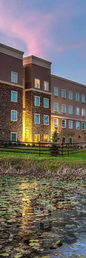 Staybridge Suites Knoxville West by IHG，位于诺克斯维尔的酒店