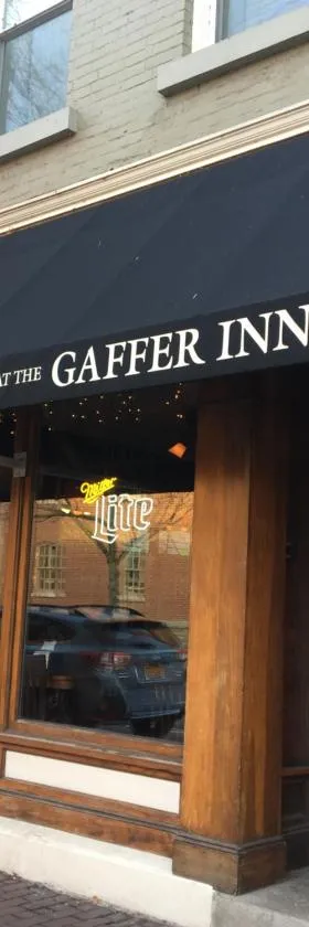 Lodging at the Gaffer Inn，位于康宁的酒店