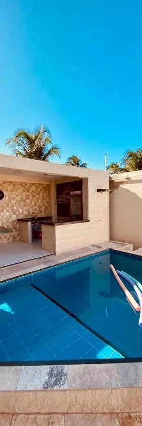 Casa em flecheiras com piscina，位于弗雷谢拉斯的酒店
