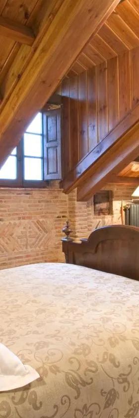 卡米诺旅馆，位于卢耶哥索摩查的酒店