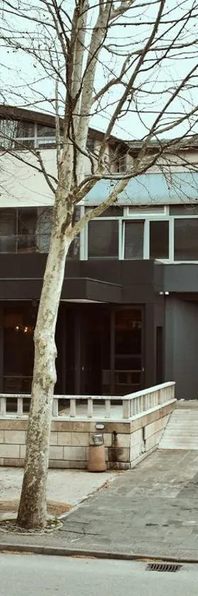 公园酒店，位于Široki Brijeg的酒店