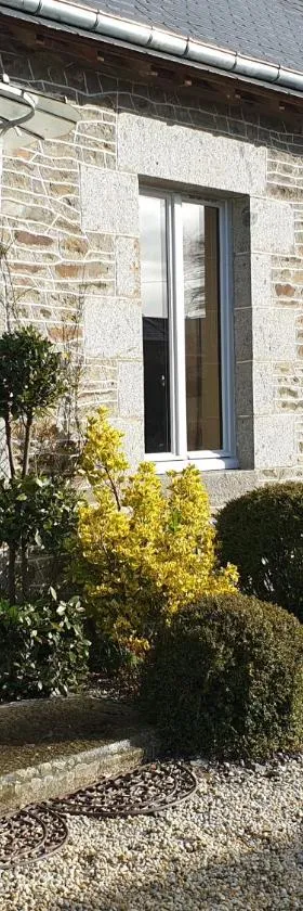 Chambre d'hôtes de la Bigottière，位于Madré的酒店