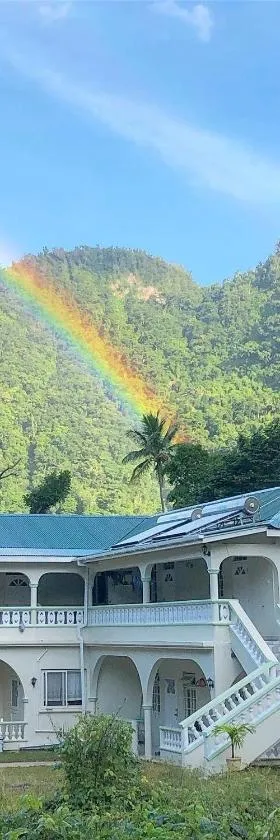 Soufriere Guesthouse，位于Soufrière的酒店