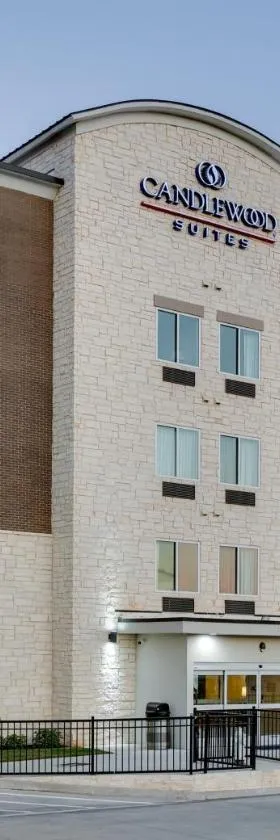 Candlewood Suites Dallas NW - Farmers Branch by IHG，位于法默斯布兰奇的酒店