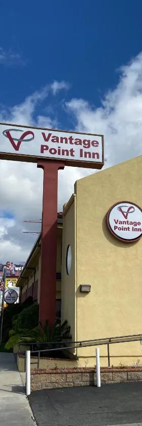 Vantage Point Inn - Woodland Hills，位于伍德兰希尔斯的酒店