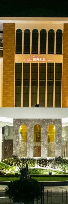 THE IMPERIAL GRAND，位于乌贾因的酒店
