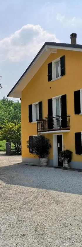 La Meridiana Affittacamere，位于科洛尔诺的酒店