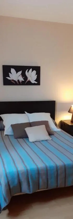 HOTEL Restaurant LE CALDERO，位于Montpon-Ménestérol的酒店