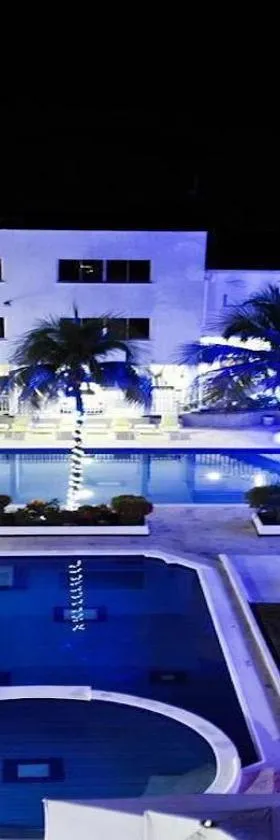 Hotel Mall Santana Del Río，位于拉多拉达的酒店