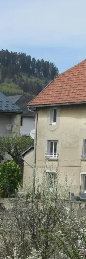 Le Clos Marie，位于Brénod的酒店