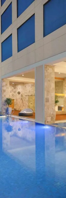 Novotel Ahmedabad，位于艾哈迈达巴德的酒店
