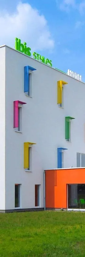 Ibis Styles Nivelles，位于尼韦勒的酒店