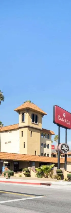 华美达伯班克酒店，位于伯班克的酒店