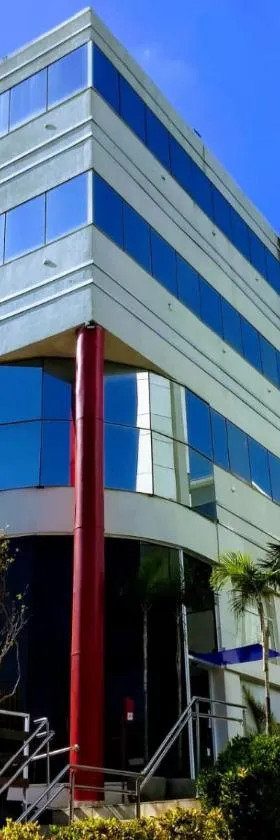 Compacto Hotel，位于坎皮纳斯的酒店
