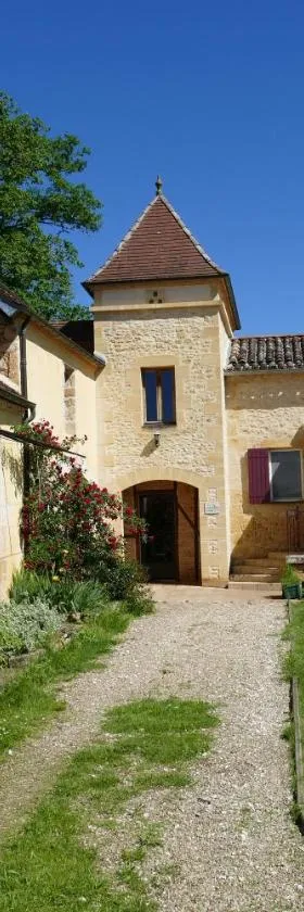 Chambres d'hôtes de la Grande Combe，位于莫扎克和格朗德-卡斯唐的酒店