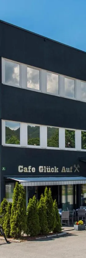 福恩斯多夫酒店，位于丰斯多夫的酒店